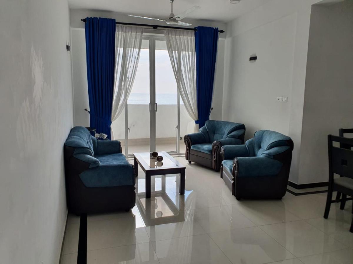 New 2 Bedroom Apartment, 100M Away From The Beach Dehiwala-Mount Lavinia Eksteriør bilde